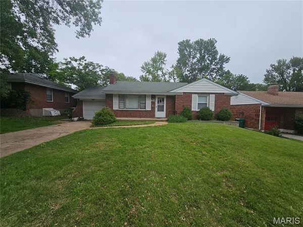 1205 Duenke Drive , Bellefontaine Nghbrs, MO 63137