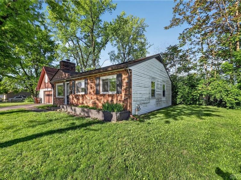 3887 Myron Avenue, Dayton, OH 45416 Photo 2