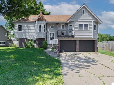 3312 Henery Road, Bellevue, NE 68123
