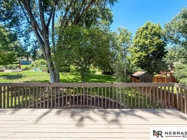 1218 S 165th Street, Omaha, NE 68130