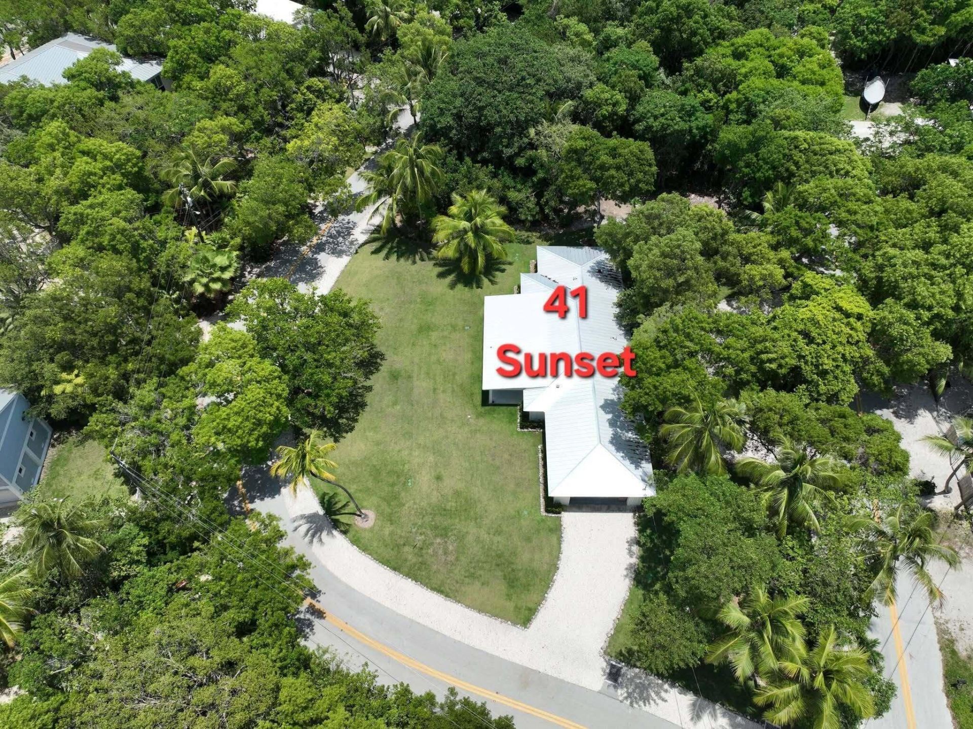 54 Sunset Road, Key Largo, FL 33037 Photo