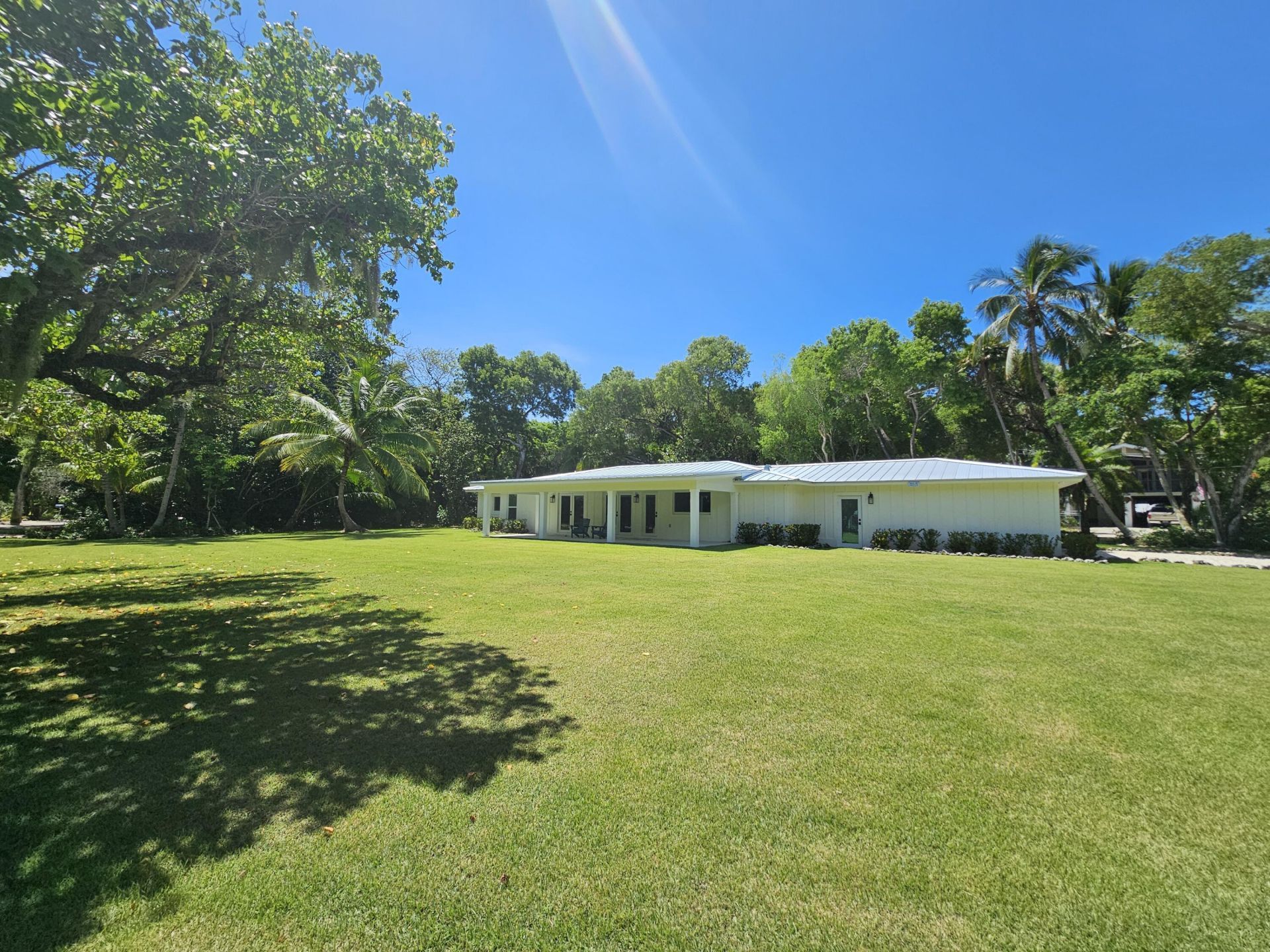 41 Sunset Road, Key Largo, FL 33037 Photo