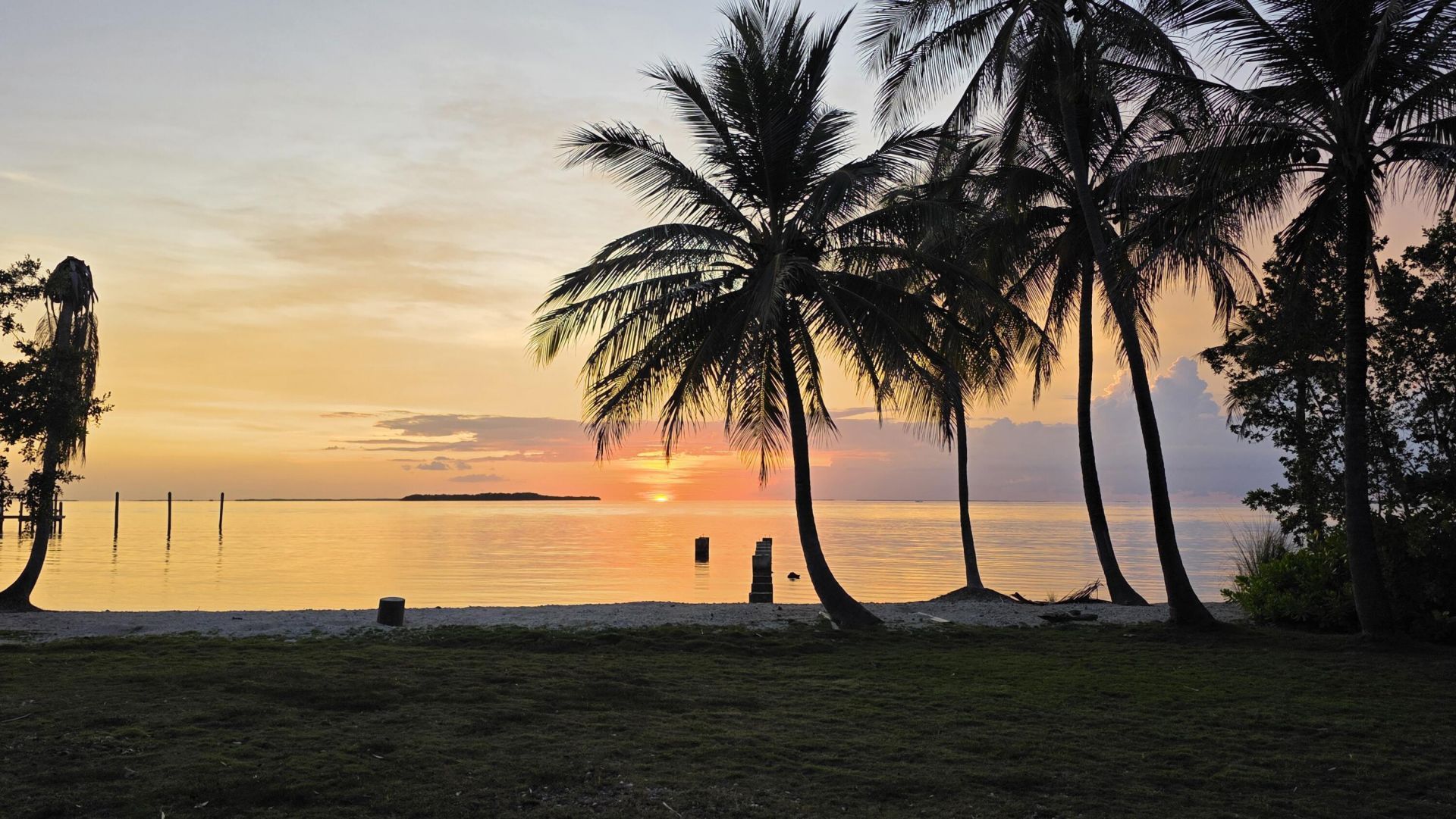 41 Sunset Road, Key Largo, FL 33037 Photo