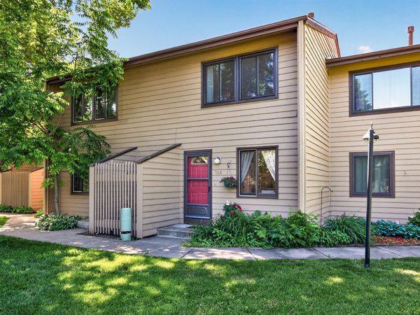364 W Eagle Lake Drive, Maple Grove, MN 55369