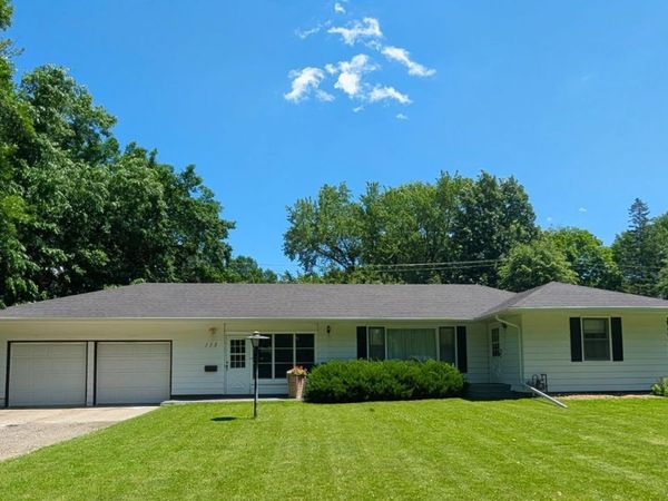 112 S 12th Street , Montevideo, MN 56265