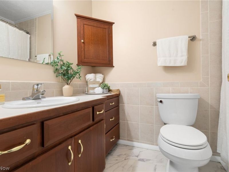 1300 7th Street NE, North Canton, OH 44720 Photo 25