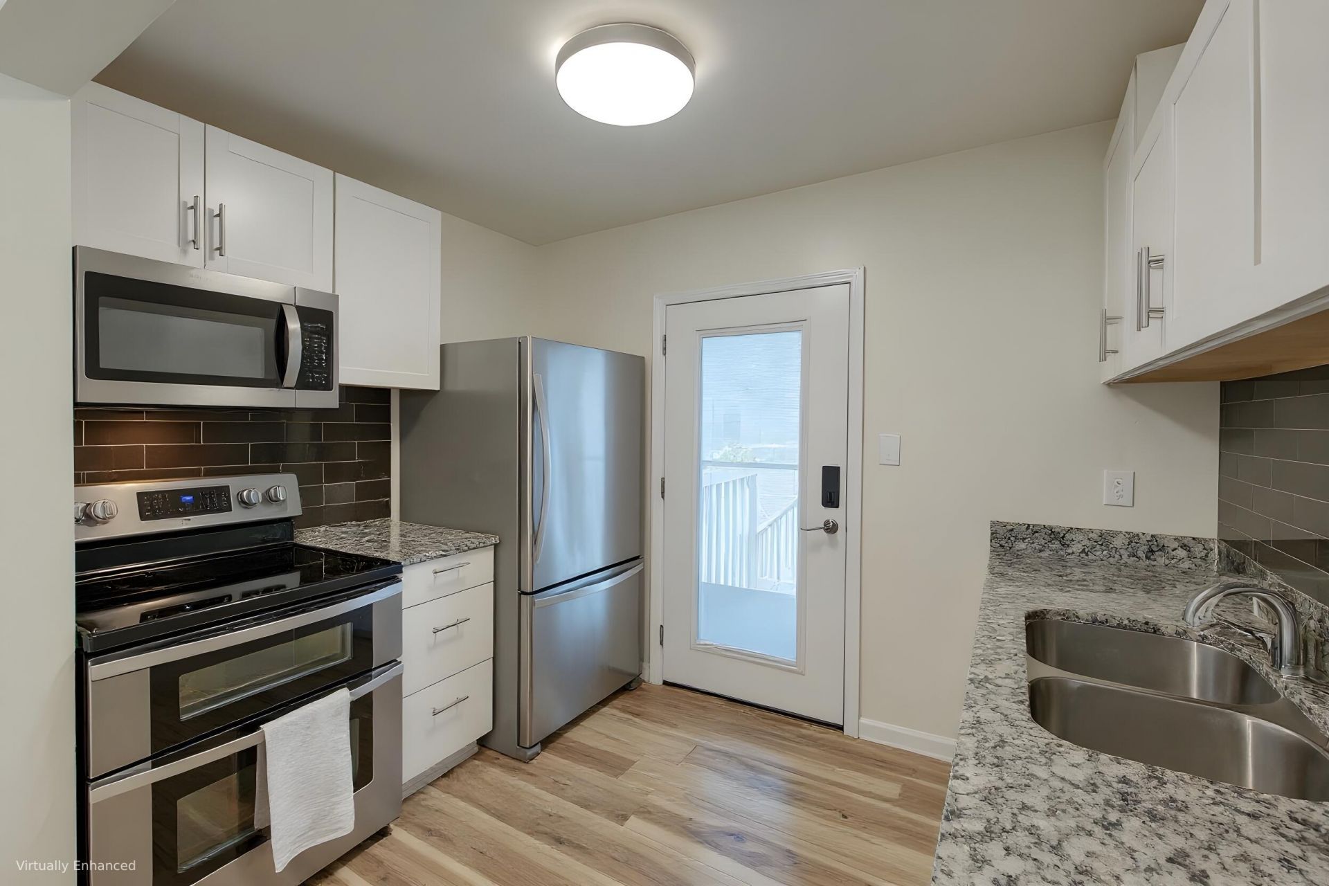 2128 Courtland Avenue Photo 32
