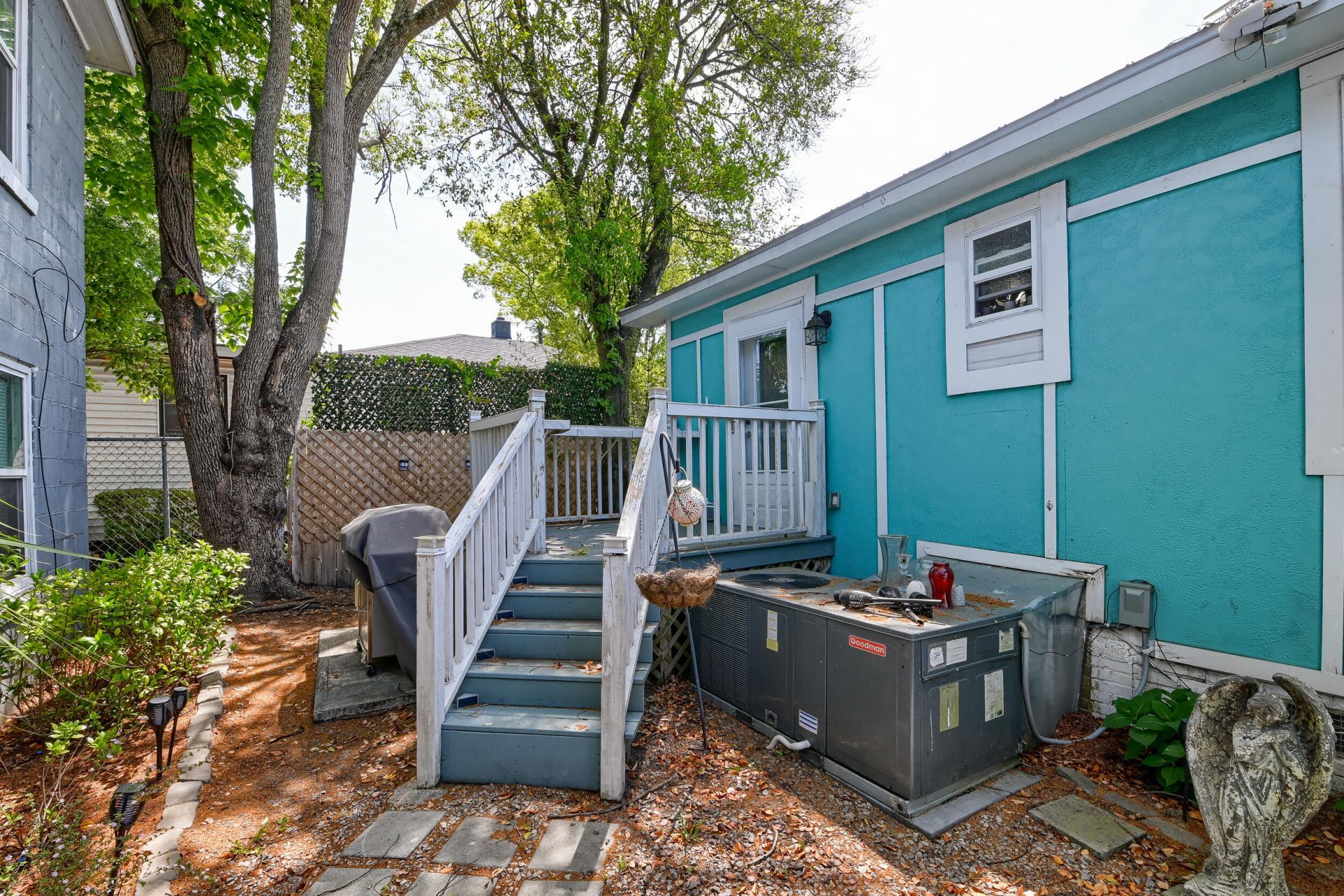2128 Courtland Avenue Photo 38