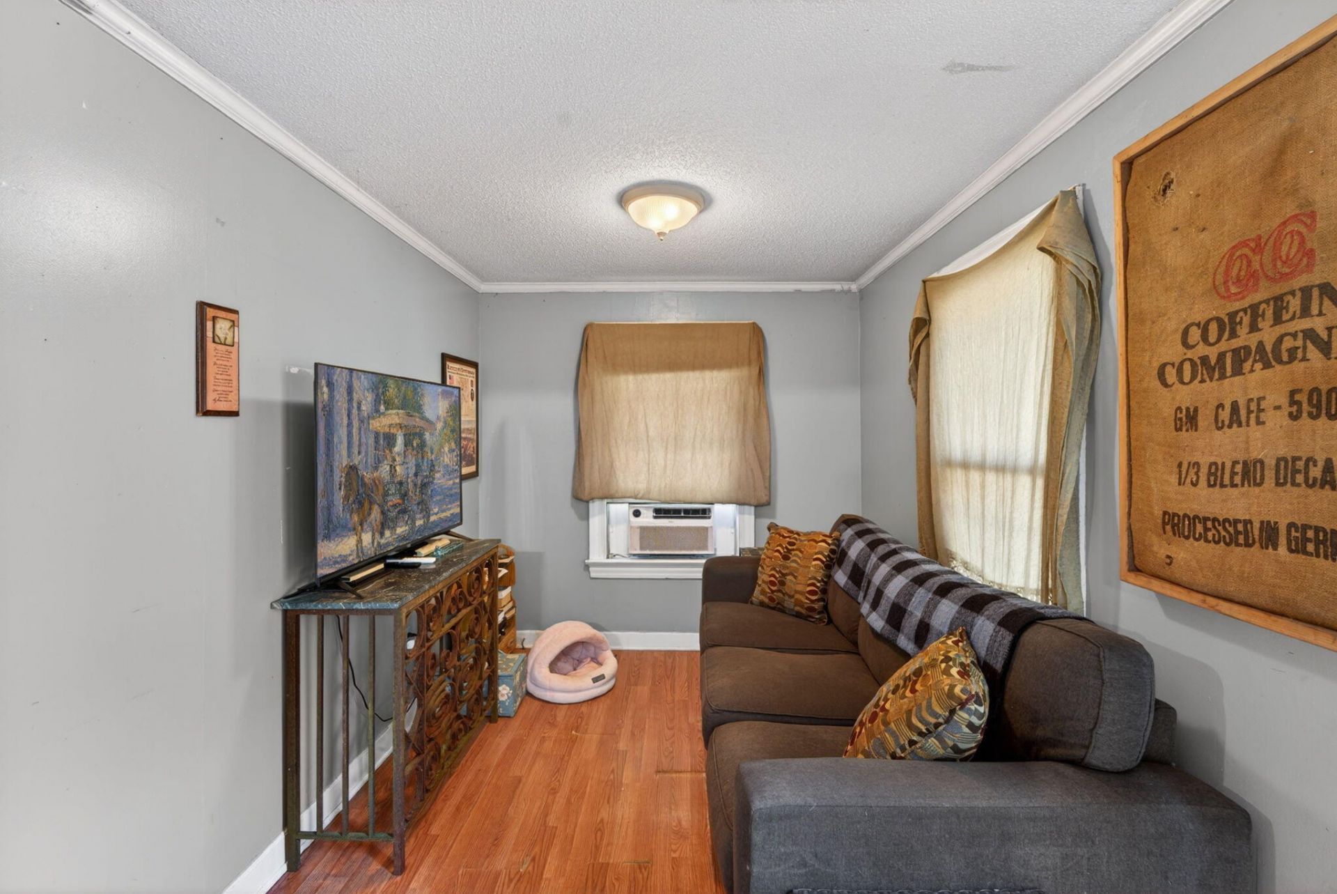 650 Hampton Street Photo 11