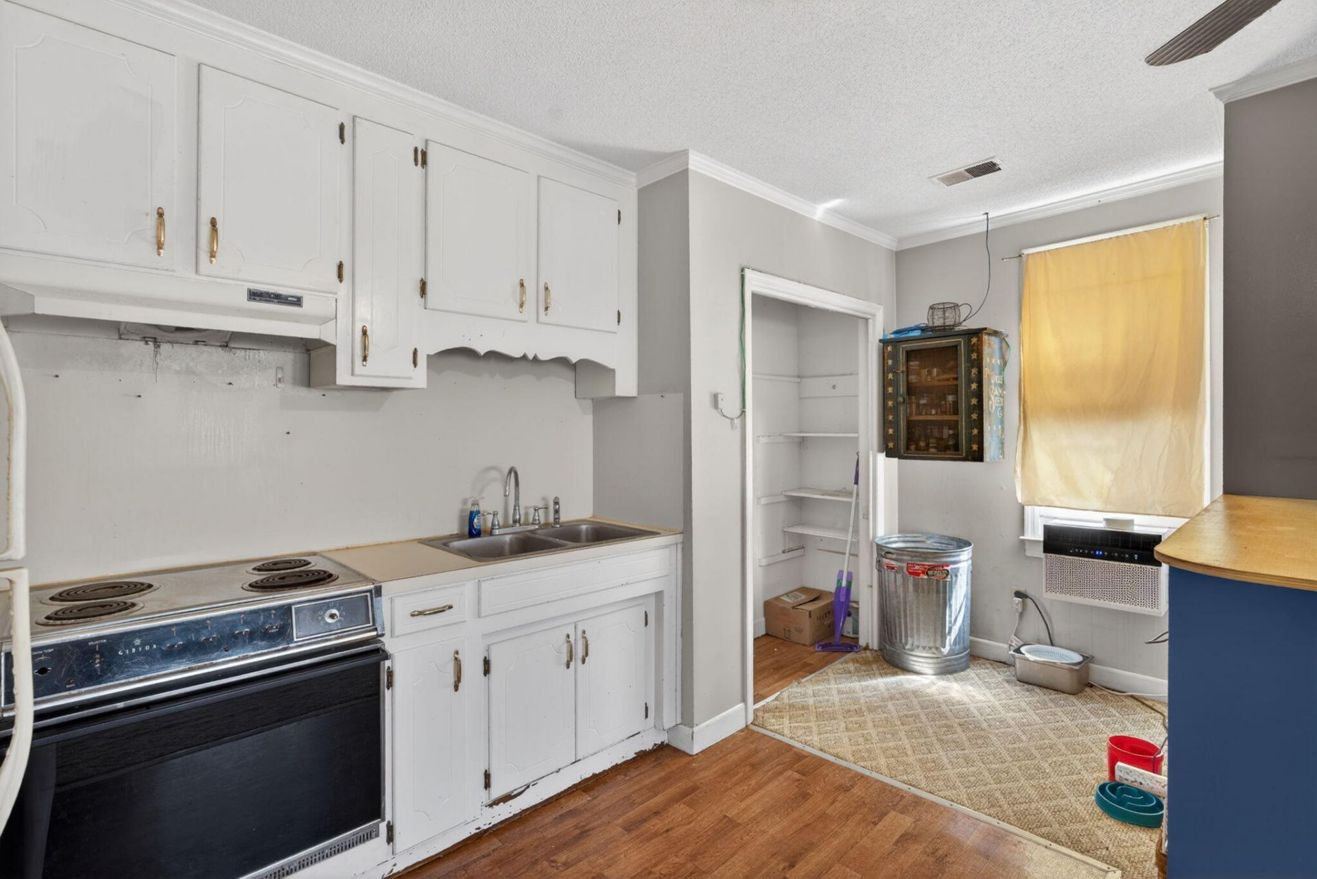 650 Hampton Street Photo 26