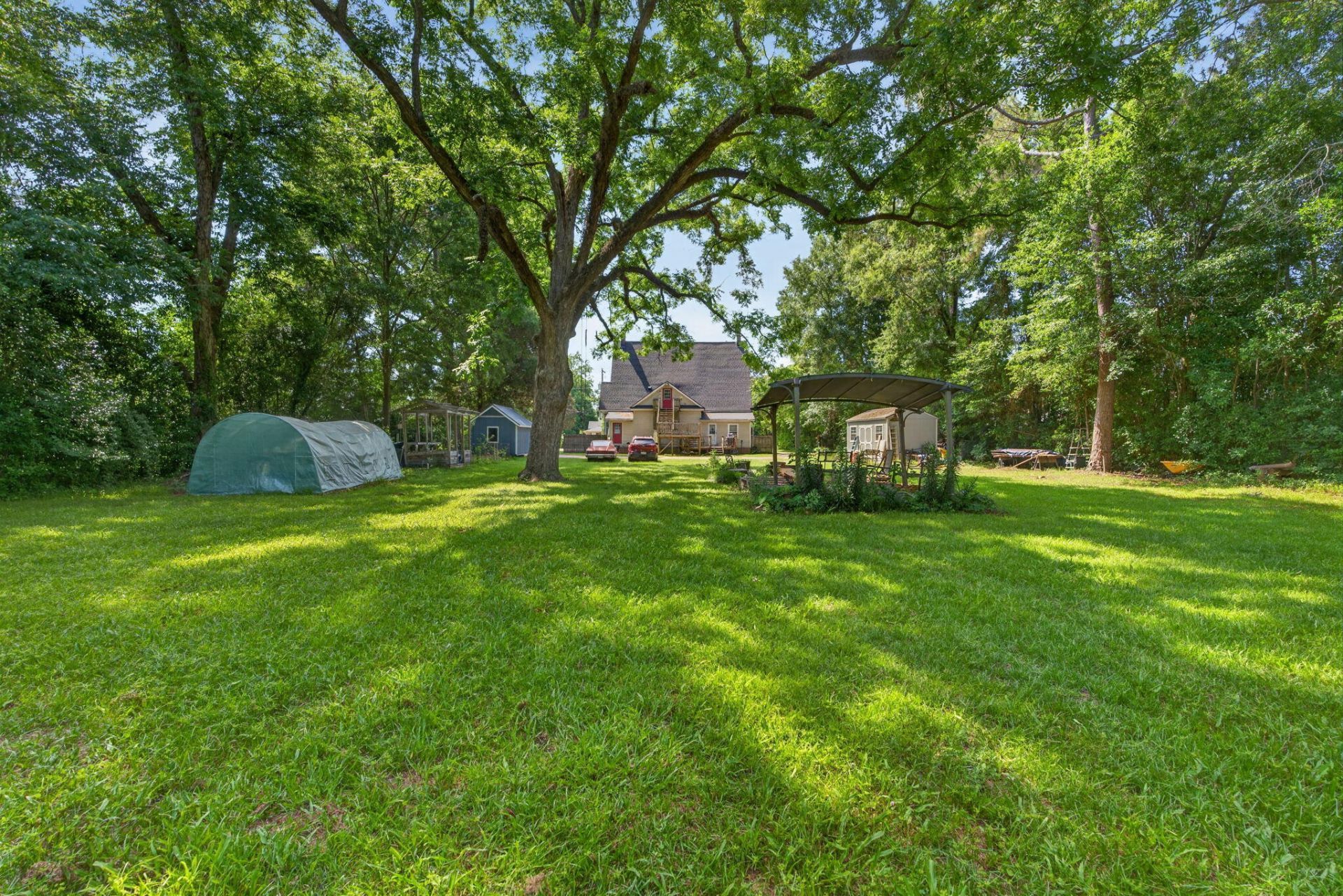650 Hampton Street Photo 40