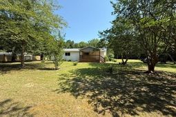1314 Gardensgate Road photo 4