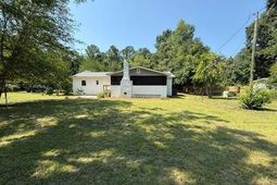 1314 Gardensgate Road photo 4