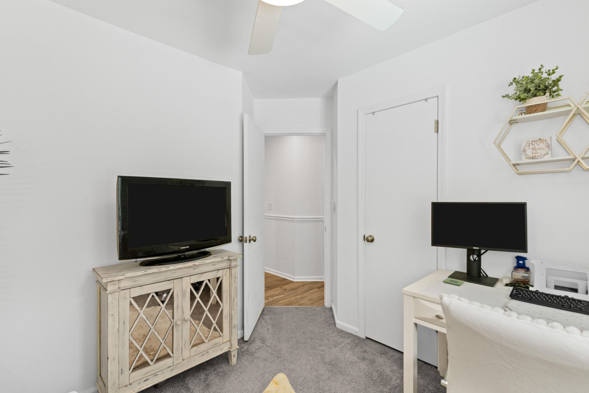 106 Upcerne Road Photo 25