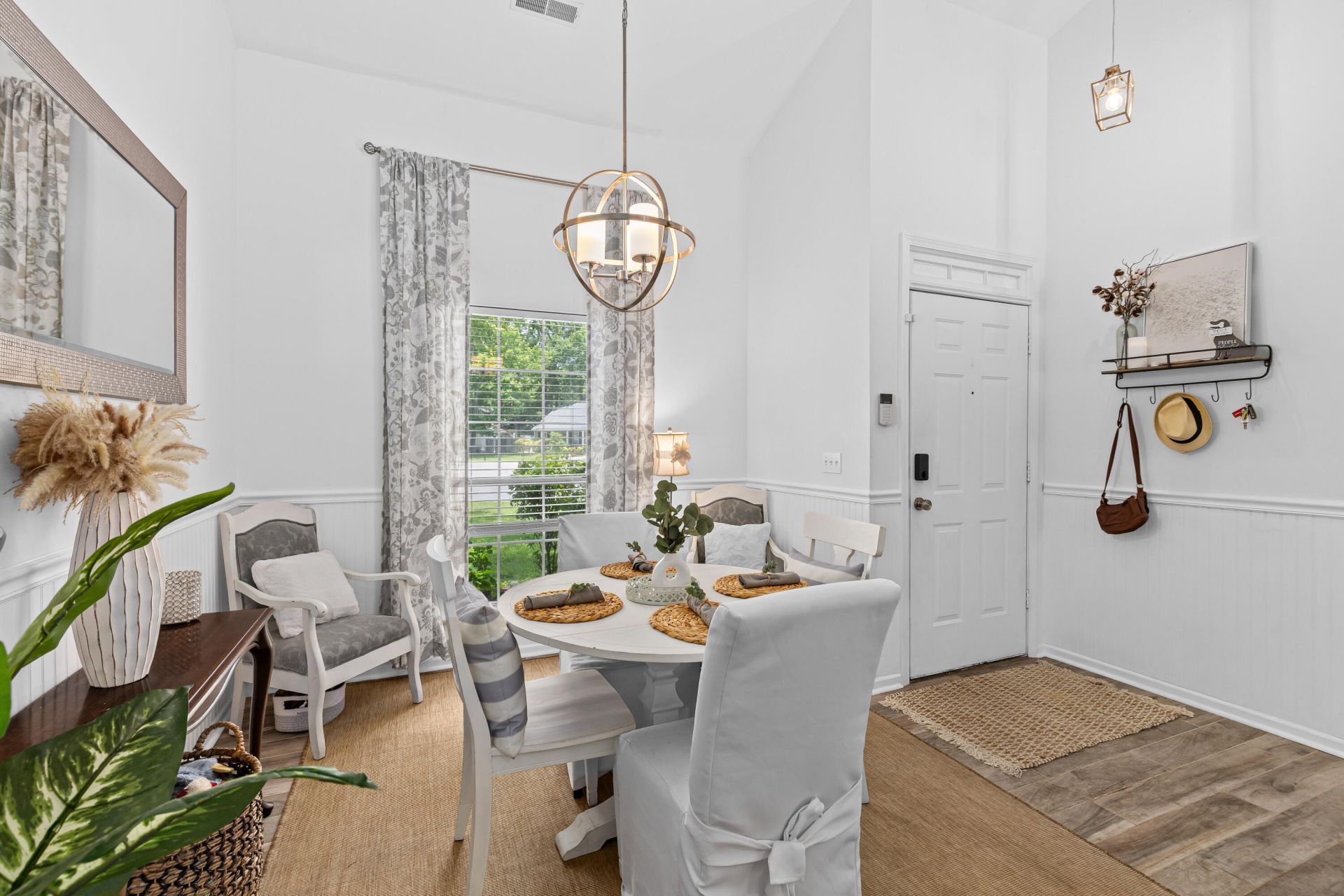 106 Upcerne Road Photo 4