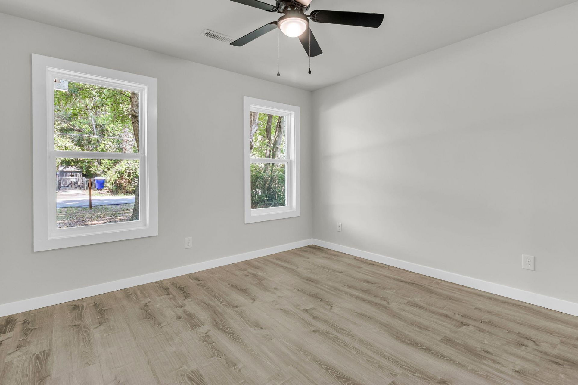 1203 Sea Aire Drive Photo 19