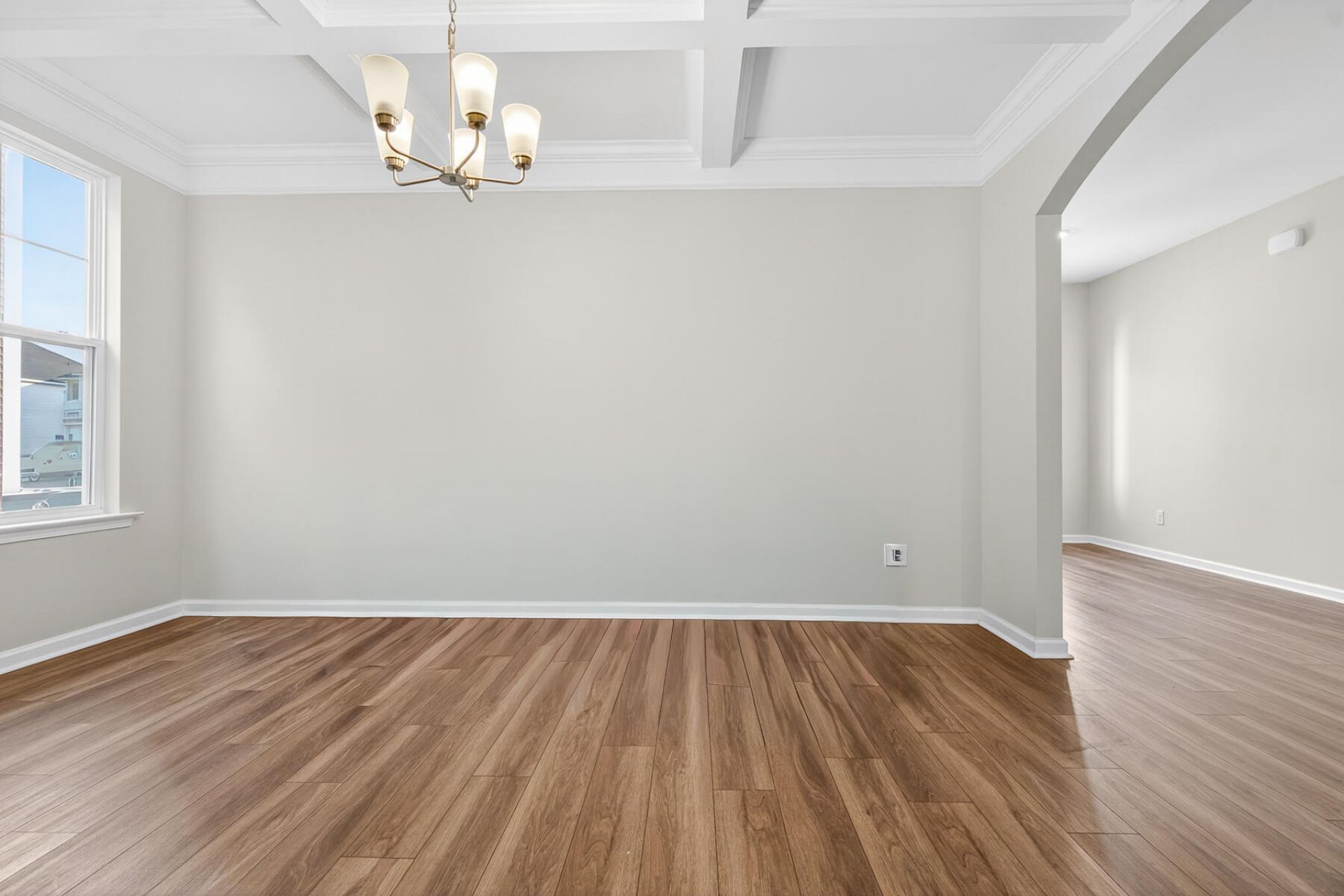 418 Rowley Lane Photo 18