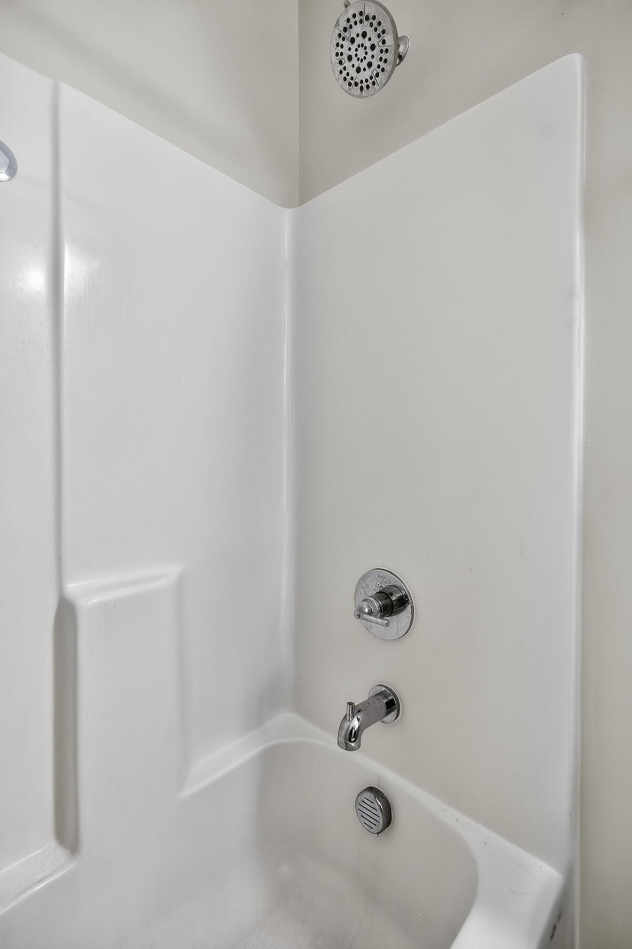 418 Rowley Lane Photo 46