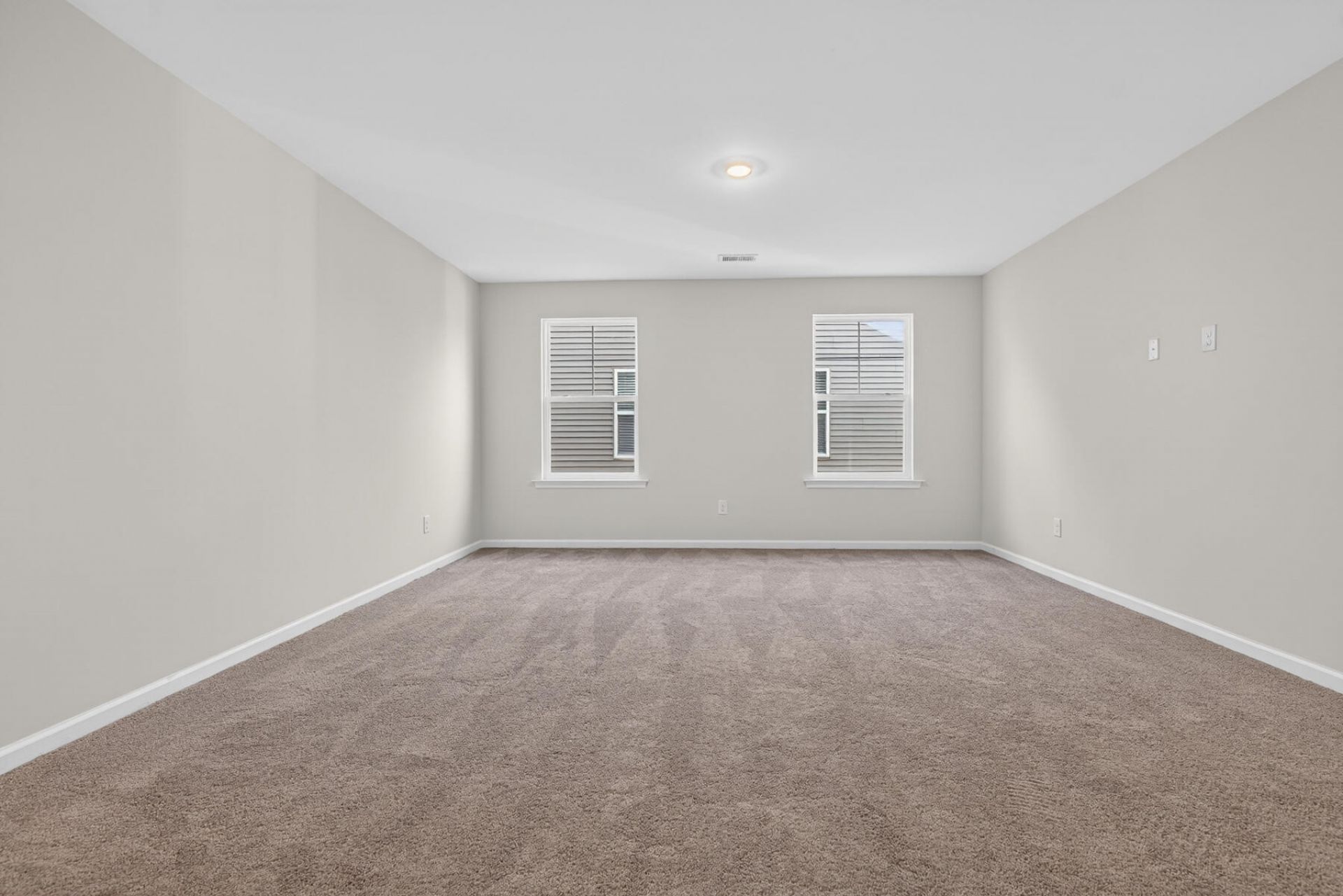 418 Rowley Lane Photo 55