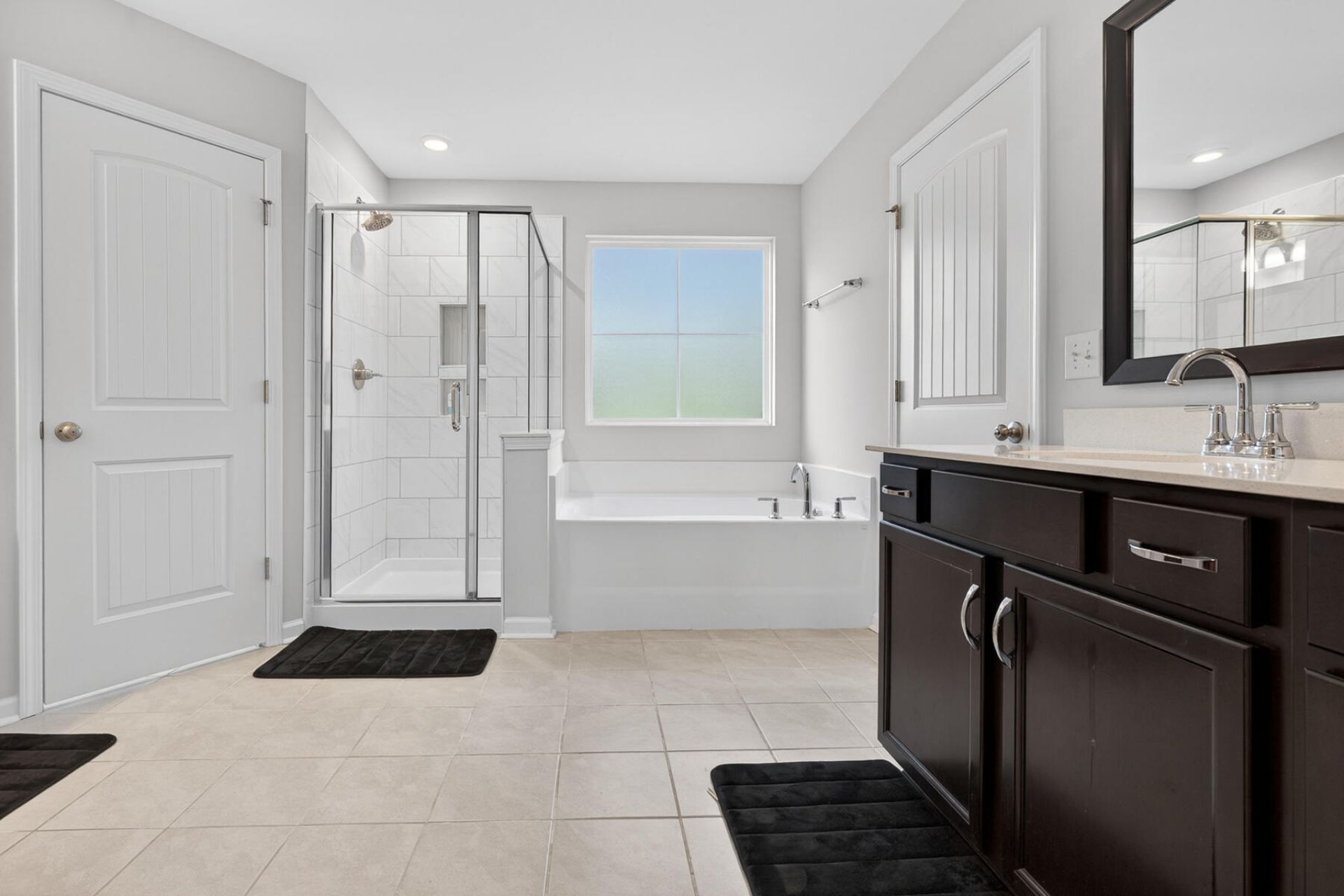 418 Rowley Lane Photo 77