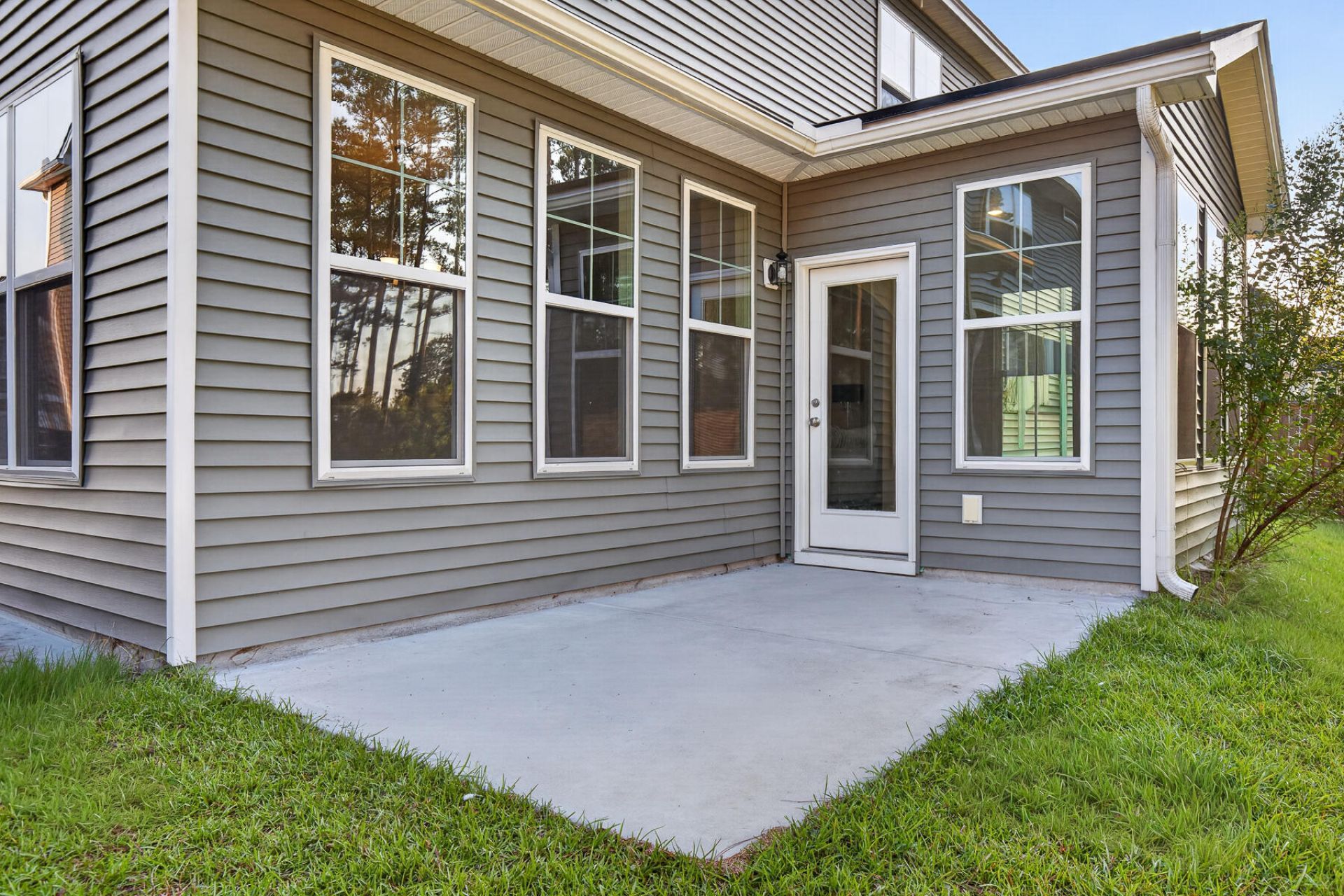 418 Rowley Lane Photo 90