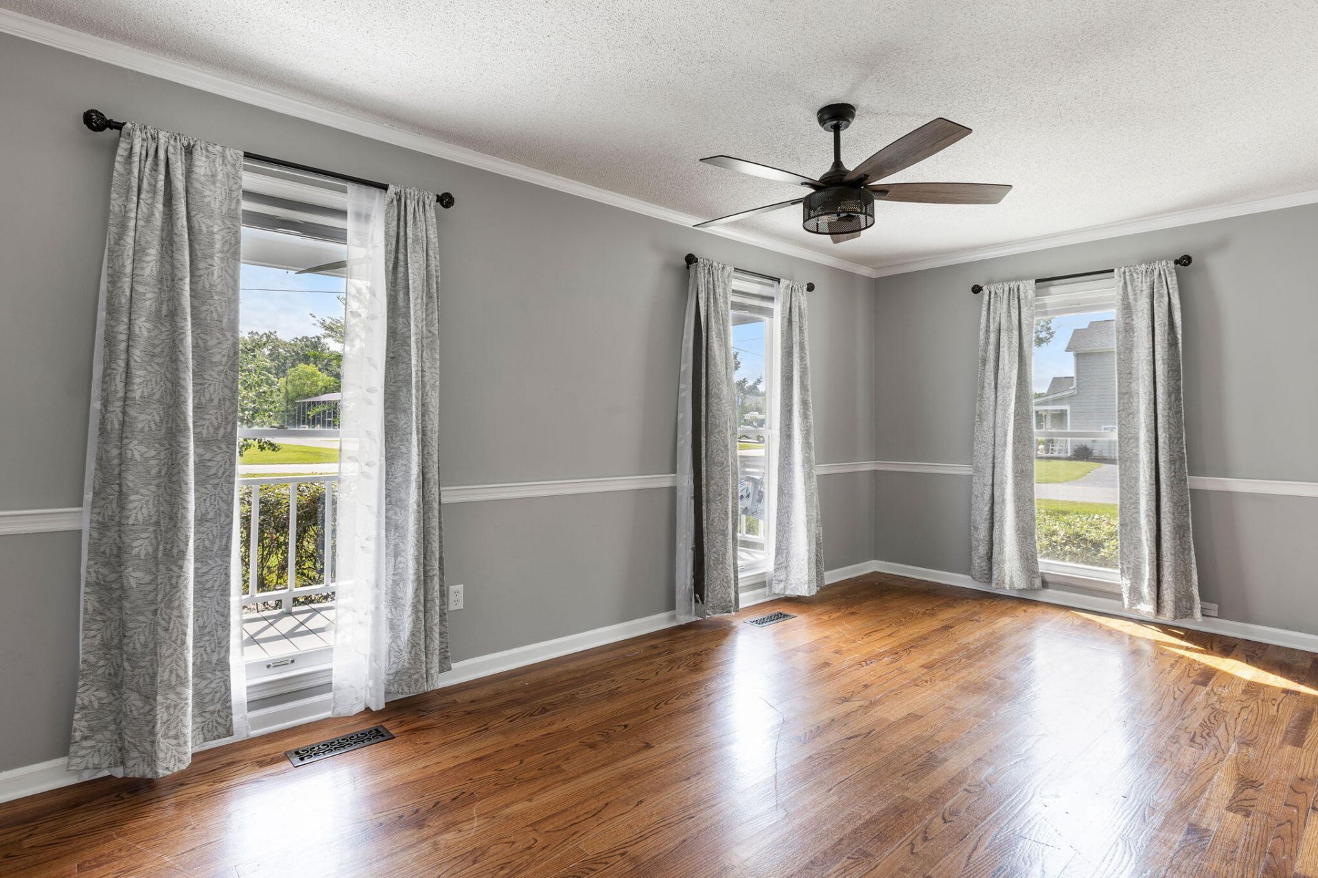 1701 Waterside Boulevard Photo 19