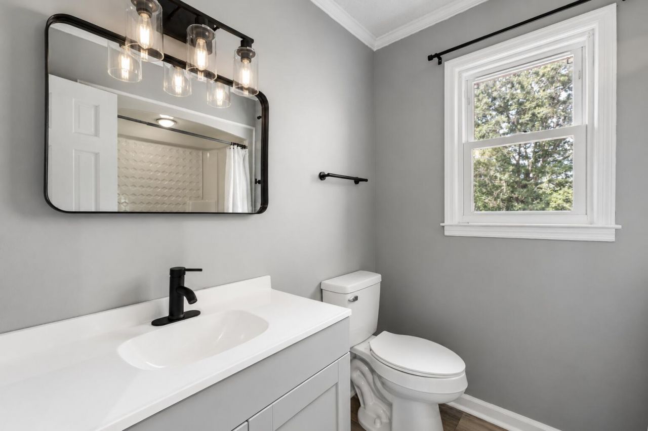 1701 Waterside Boulevard Photo 26