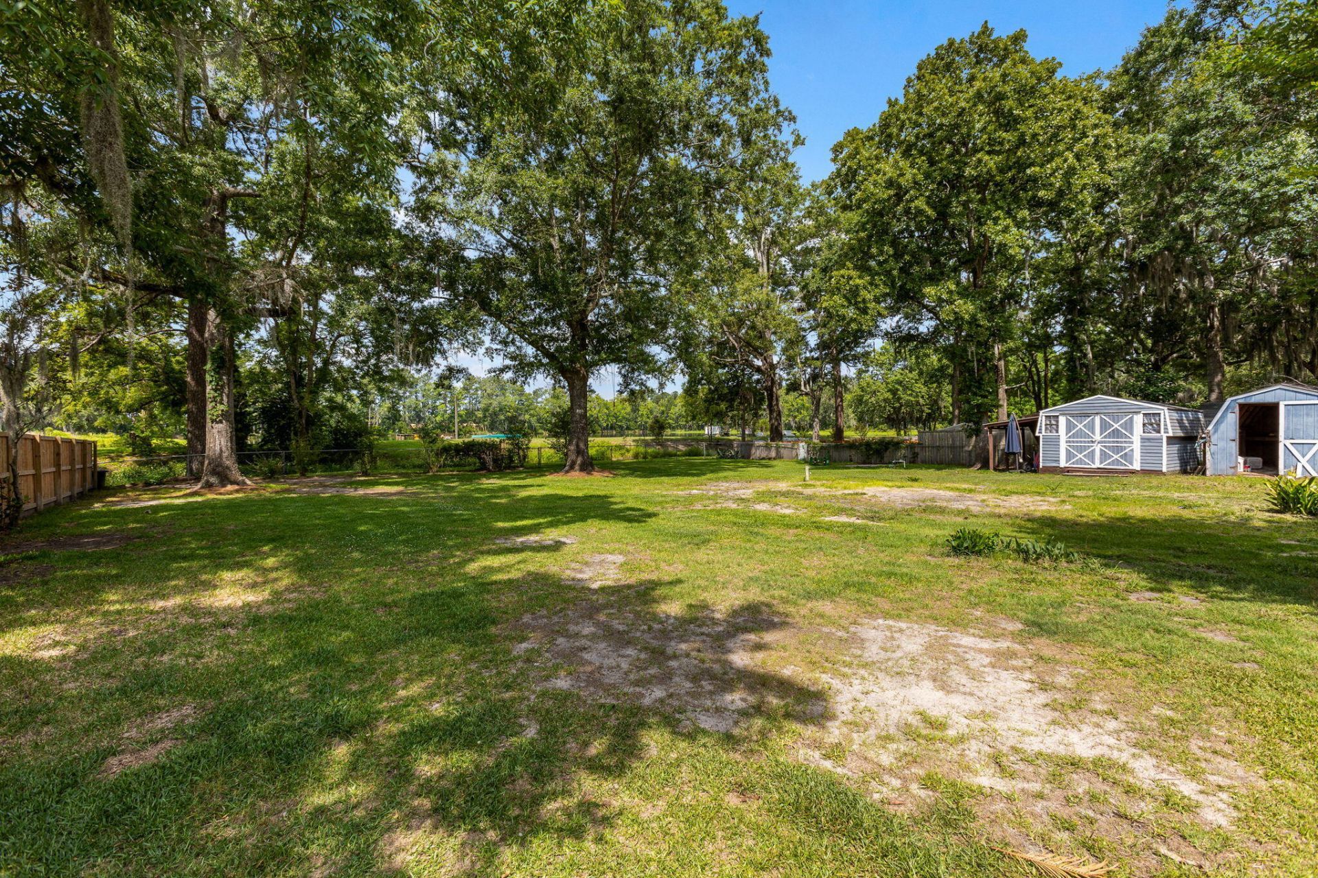 1701 Waterside Boulevard Photo 33
