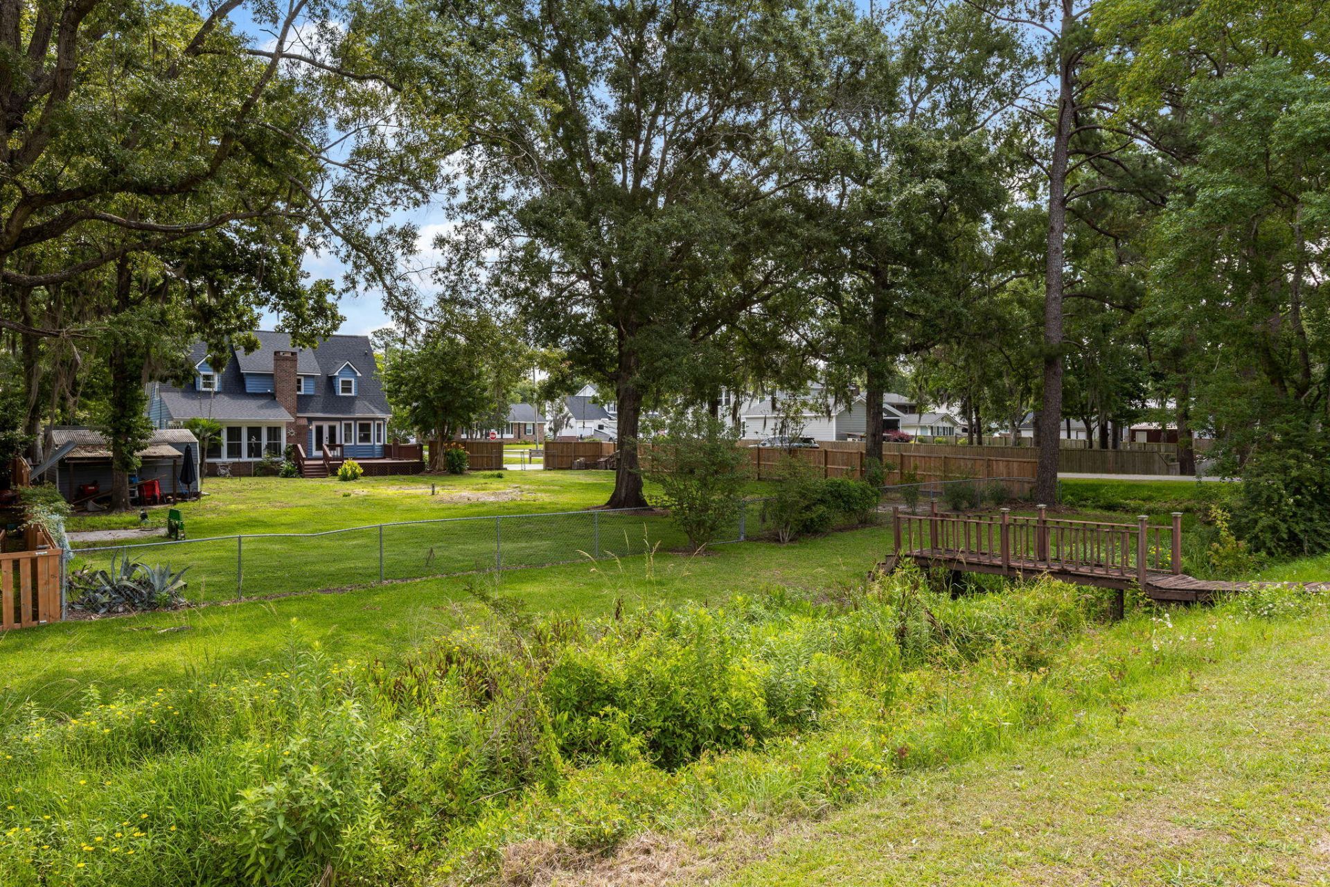 1701 Waterside Boulevard Photo 39