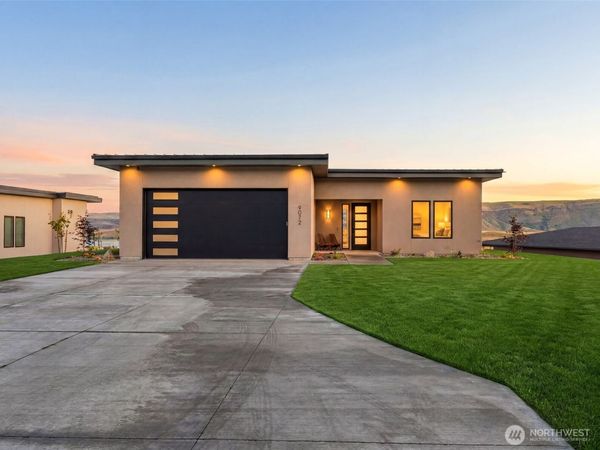 9072 NW Trellis Lane , Quincy, WA 98848