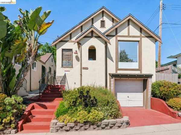 7650 Ney Ave , Oakland, CA 94605