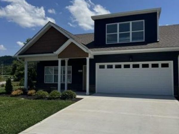 1402 Summer Meadow Lane, Powell, TN 37849