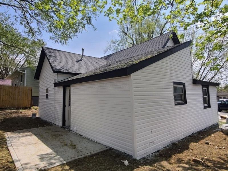 42 Kendall Street, London, OH 43140 Photo 3