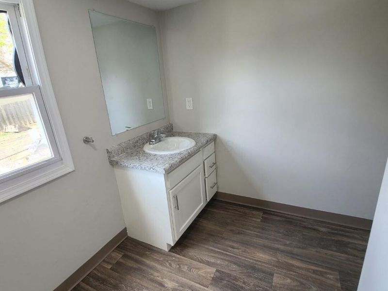 42 Kendall Street, London, OH 43140 Photo 7