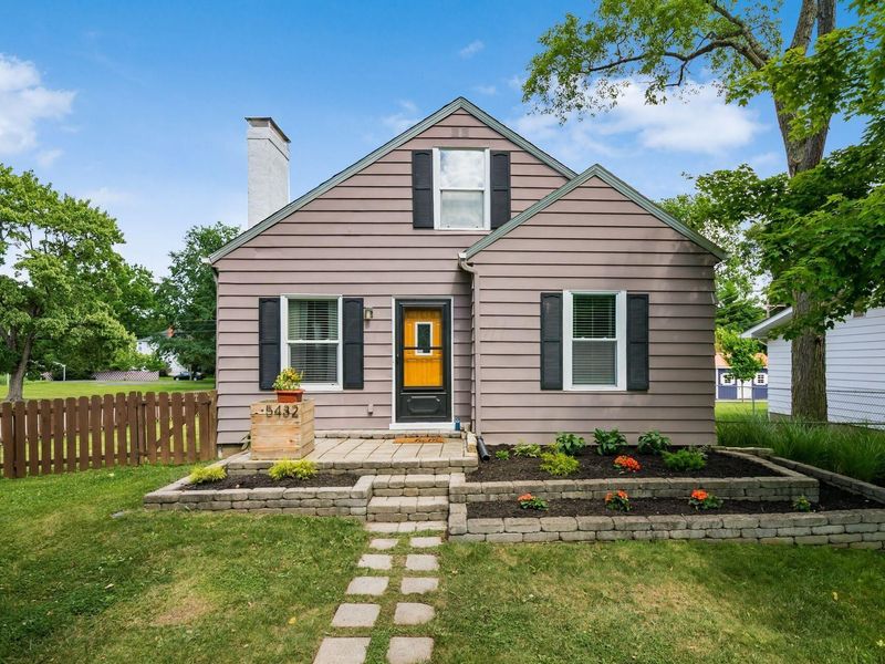 5432 Sharon Park Avenue , Columbus, OH 43214 Photo 1