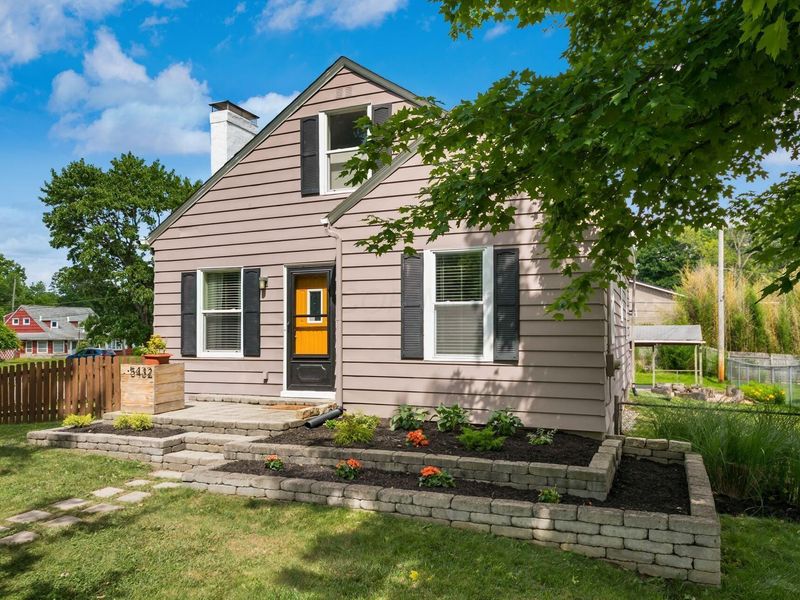 5432 Sharon Park Avenue , Columbus, OH 43214 Photo 2