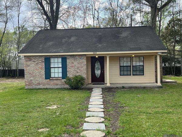 9250 Lockhart Rd, Denham Springs, LA 70726