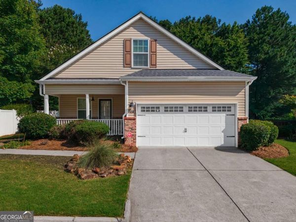 429 Chatooga Lane, Woodstock, GA 30188