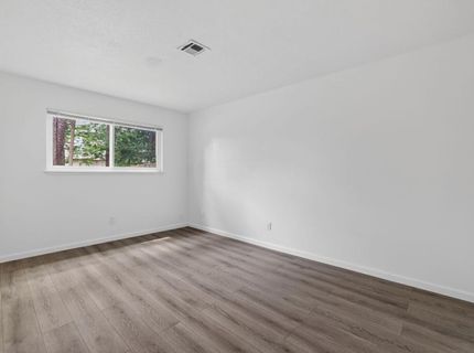 4920-4922 Douvan Ct, Carmichael, CA 95608 Photo