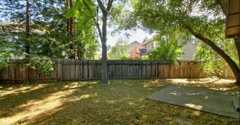 4920-4922 Douvan Ct, Carmichael, CA 95608 Photo