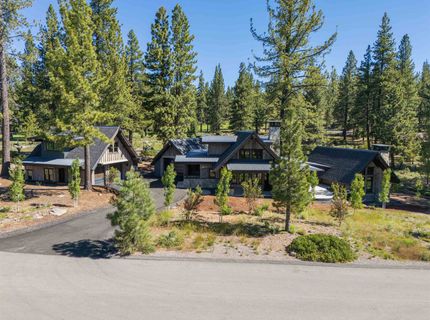 561 Stewart Mckay, Truckee, CA 96161 Photo
