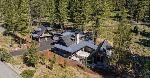 561 Stewart Mckay, Truckee, CA 96161 Photo