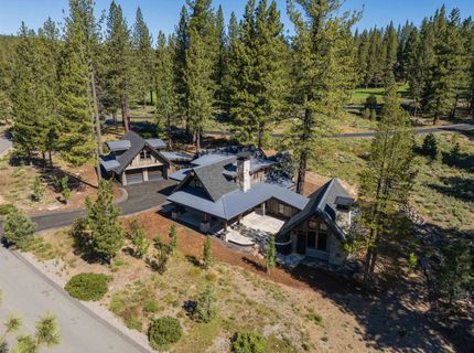 561 Stewart Mckay, Truckee, CA 96161 Photo