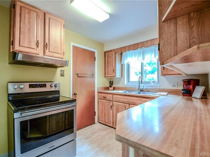 917 Devonshire Road, Dayton, OH 45419 Photo 10