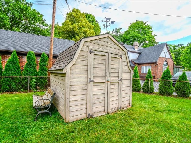 917 Devonshire Road, Dayton, OH 45419 Photo 32