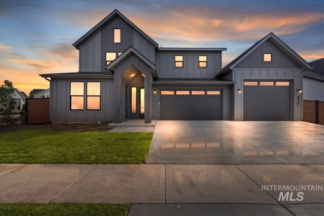 6920 N Spencer Way, Unit Bridger, Meridian, ID 83646 Main Photo