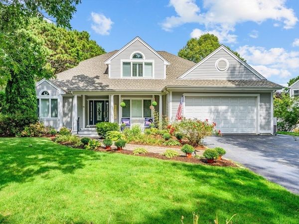 72 Bayshore Drive, Mashpee, MA 02649