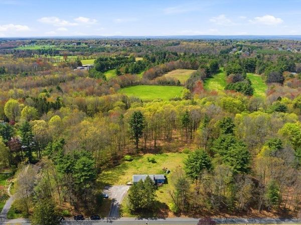 817 Somers Rd, East Longmeadow, MA 01028
