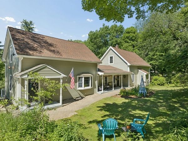 30 Lincoln Street, Hopkinton, MA 01748