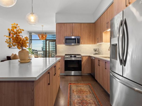 1212 Demonbreun St , Unit 1606, Nashville, TN 37203